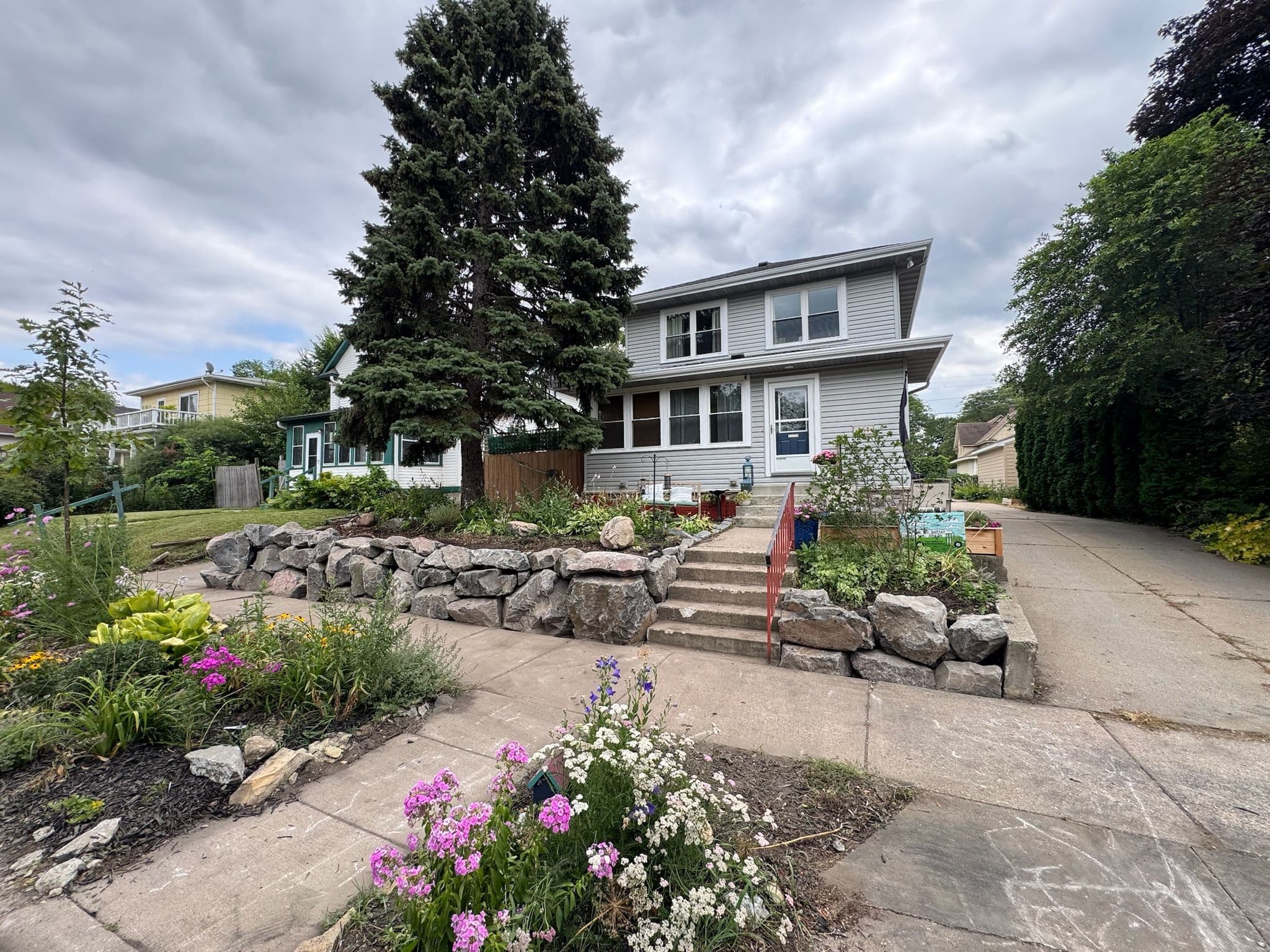 Project DIY Retaining Wall Fails in St. Paul - We Fixed It Right image