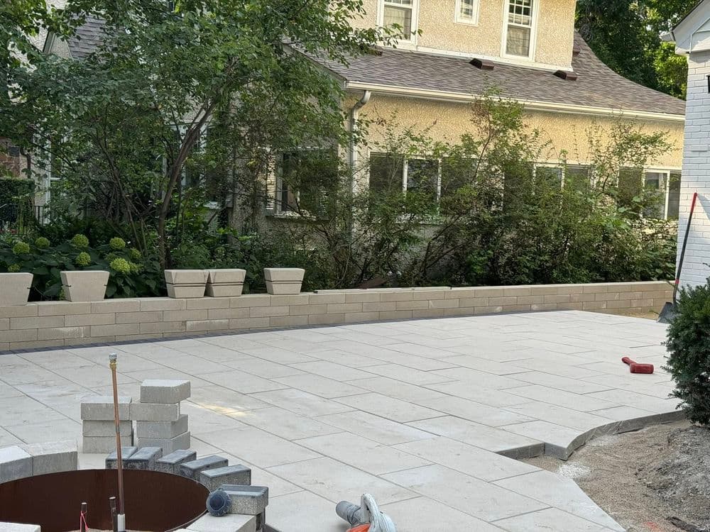 Gallery photos for Patio and Landscape Transformation in Minnehaha: Image #3
