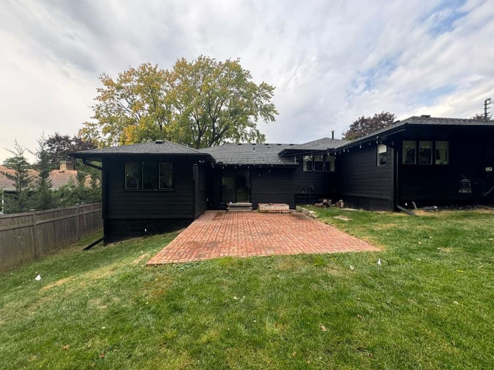 Gallery photos for Stunning Patio Transformation with Modern Paver Installation in Woodbury: Image #10